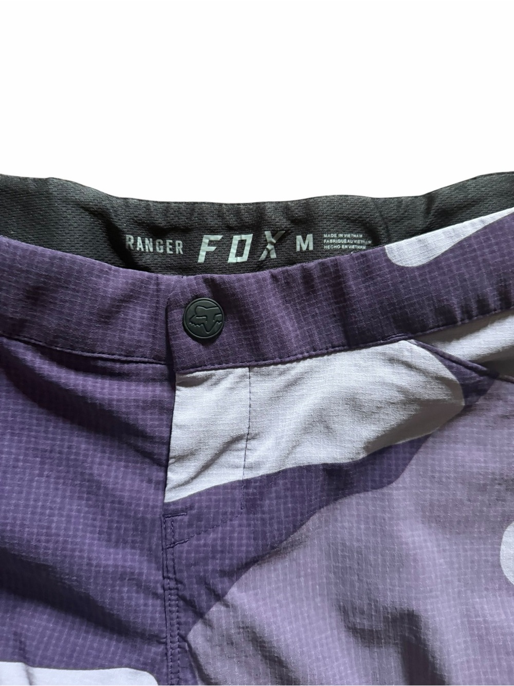 Fox Purple Camo Women's Bike Shorts - Picture 2 of 8